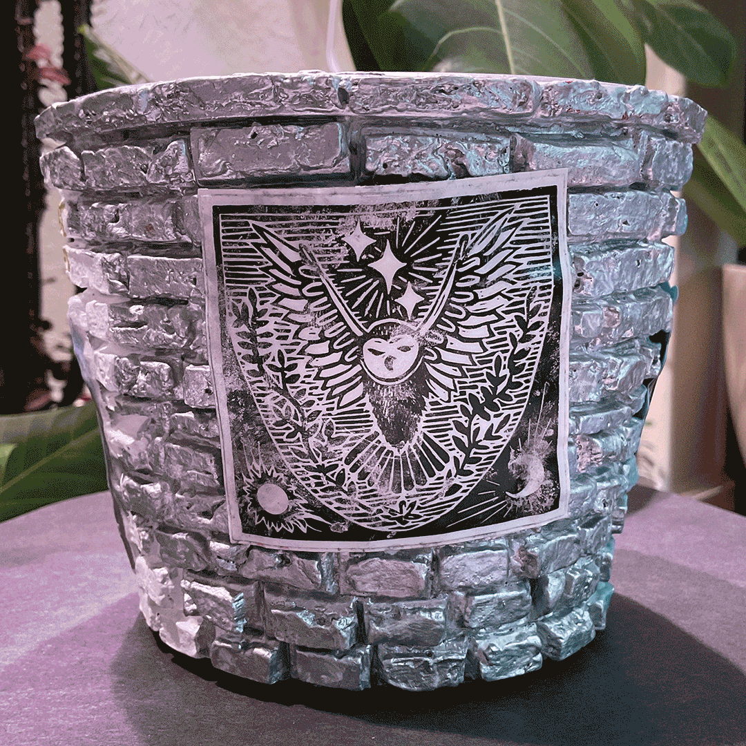 Woodcut Owl Medium Graffiti Pot